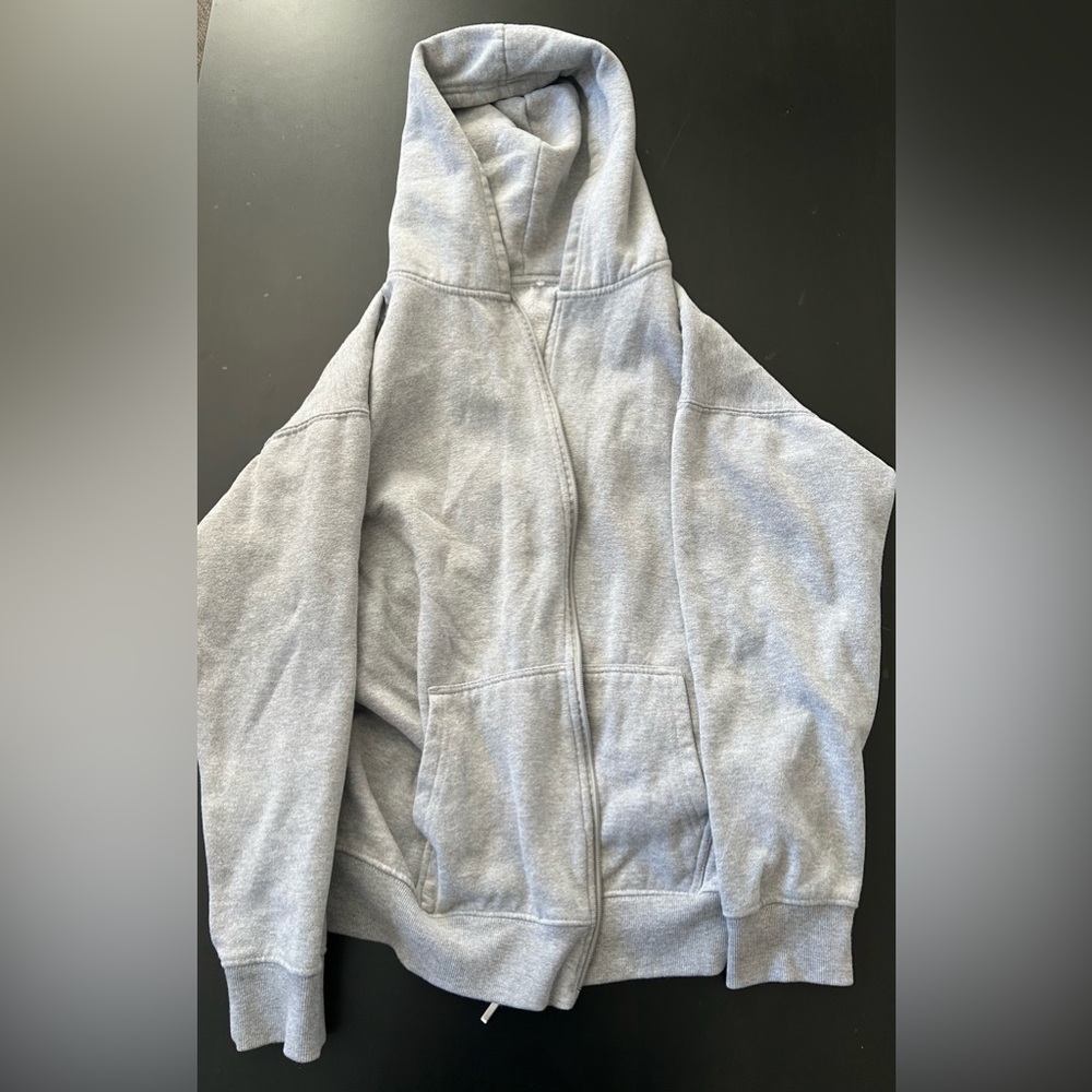 Ardene Grey and Black Zip-Up Hoodies S